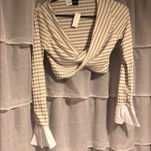 Stripe long sleeve crop top. NWTS